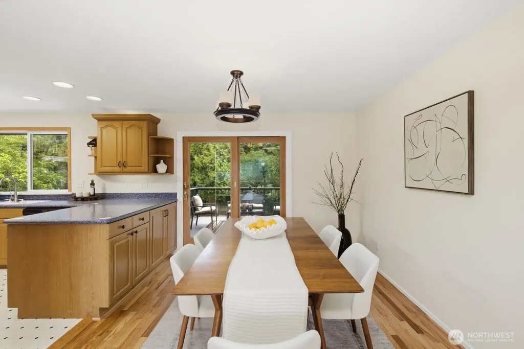 4217 184th Place SW Lynnwood WA 98037