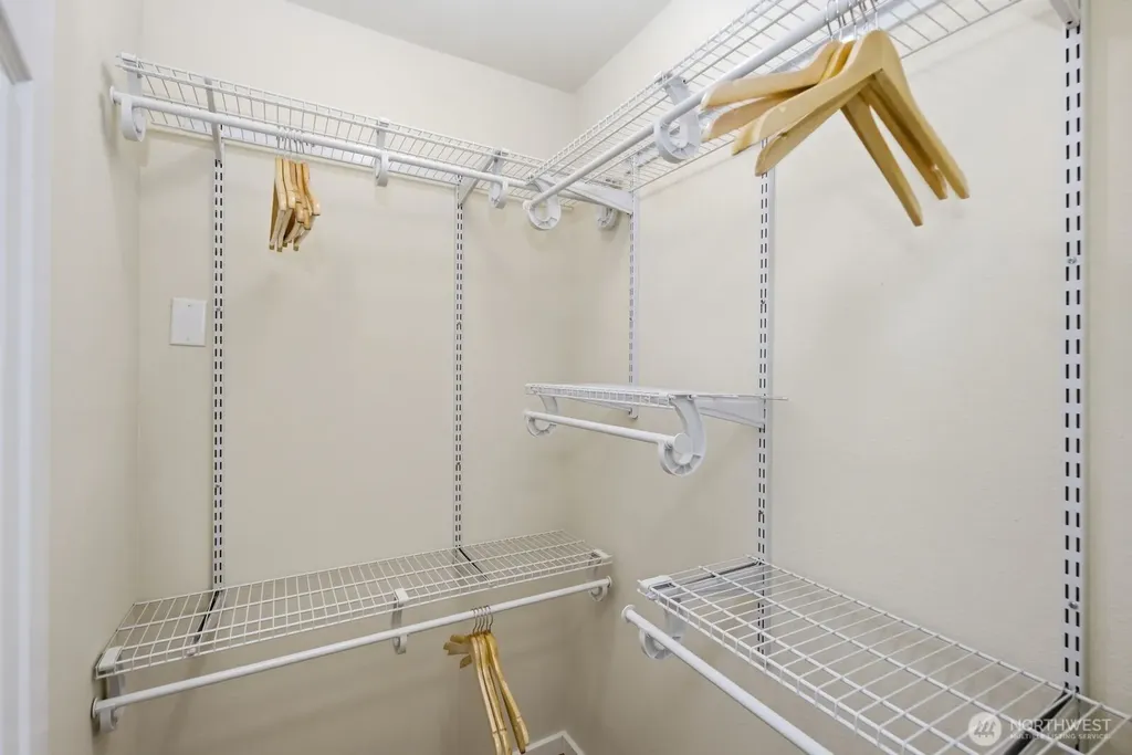 4217 184th Place SW Lynnwood WA 98037