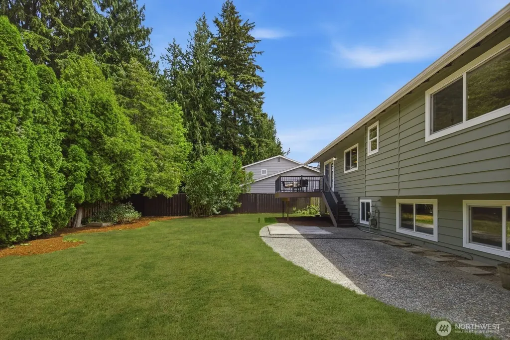 4217 184th Place SW Lynnwood WA 98037