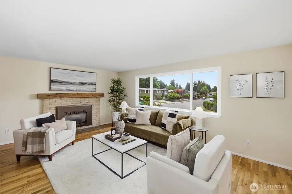 4217 184th Place SW Lynnwood WA 98037