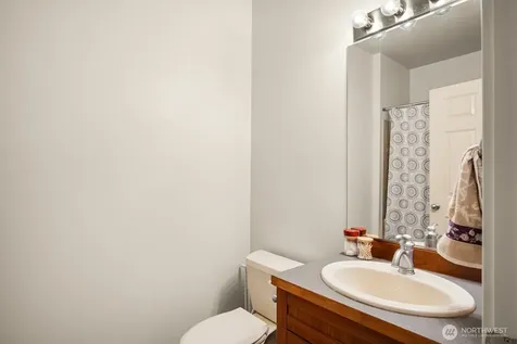 1416 Lindsay Loop Mount Vernon WA 98274