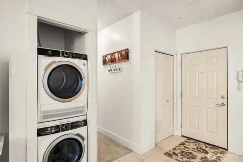 1416 Lindsay Loop Mount Vernon WA 98274