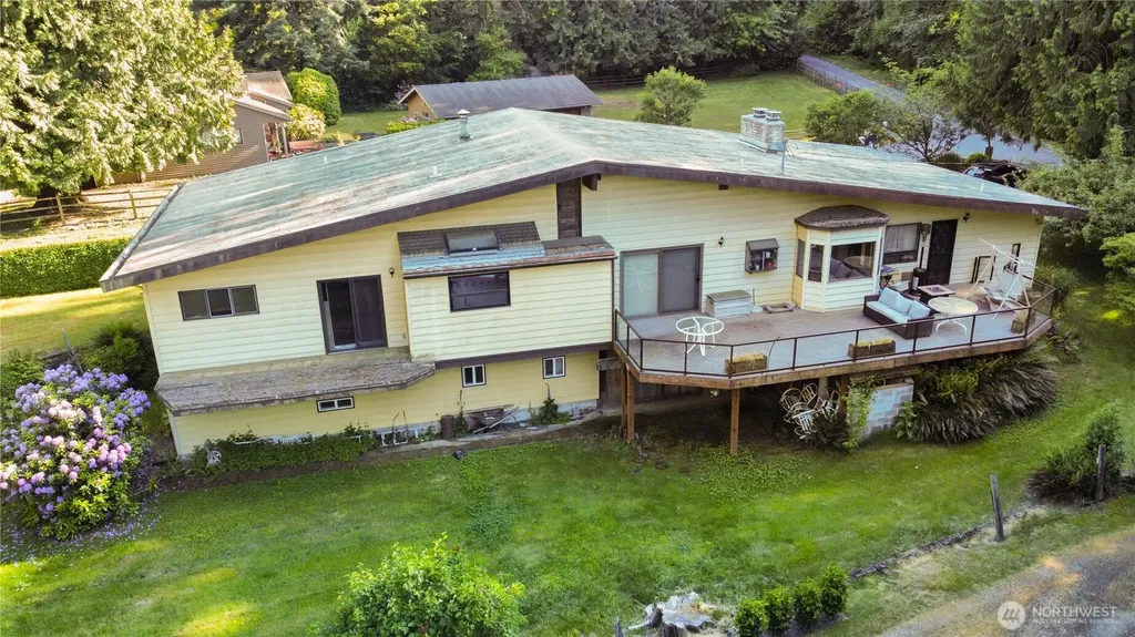 18408 SE 44th Street Issaquah WA 98027