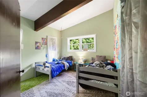 18408 SE 44th Street Issaquah WA 98027