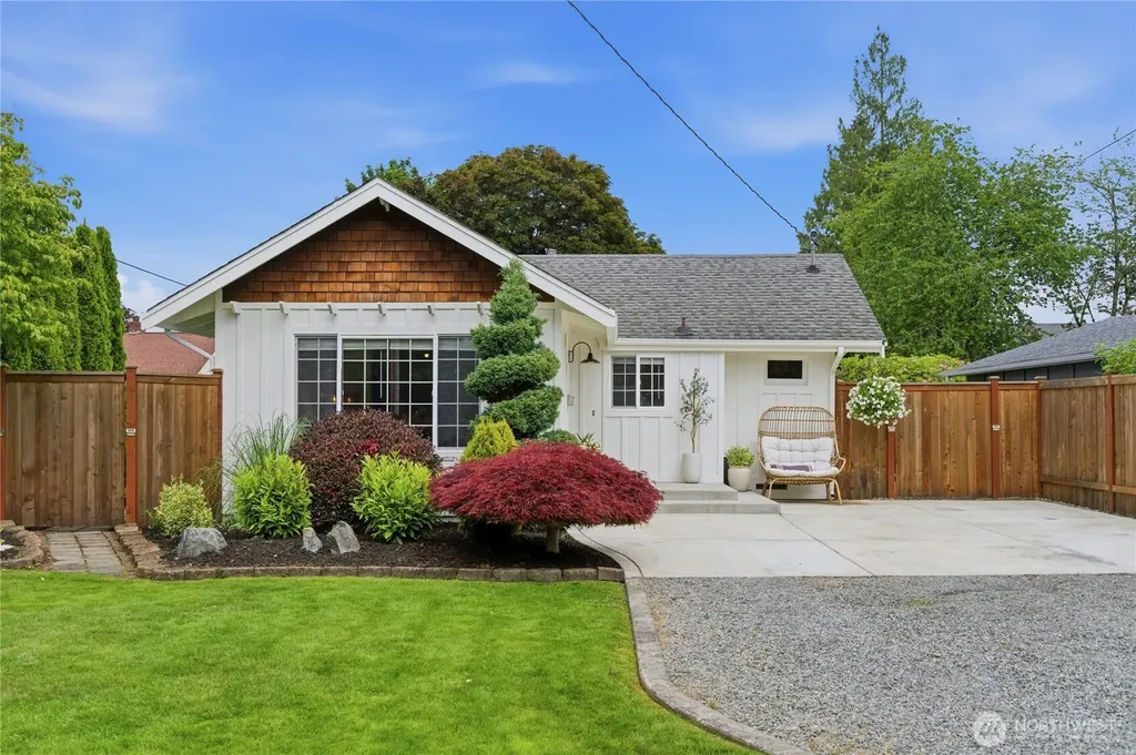 1059 Lafromboise Street Enumclaw WA 98022