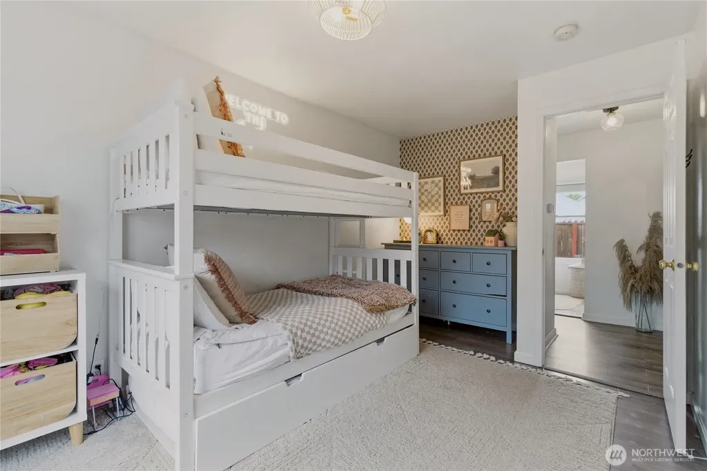 1059 Lafromboise Street Enumclaw WA 98022