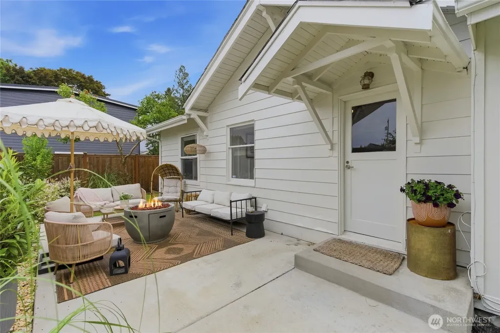 1059 Lafromboise Street Enumclaw WA 98022
