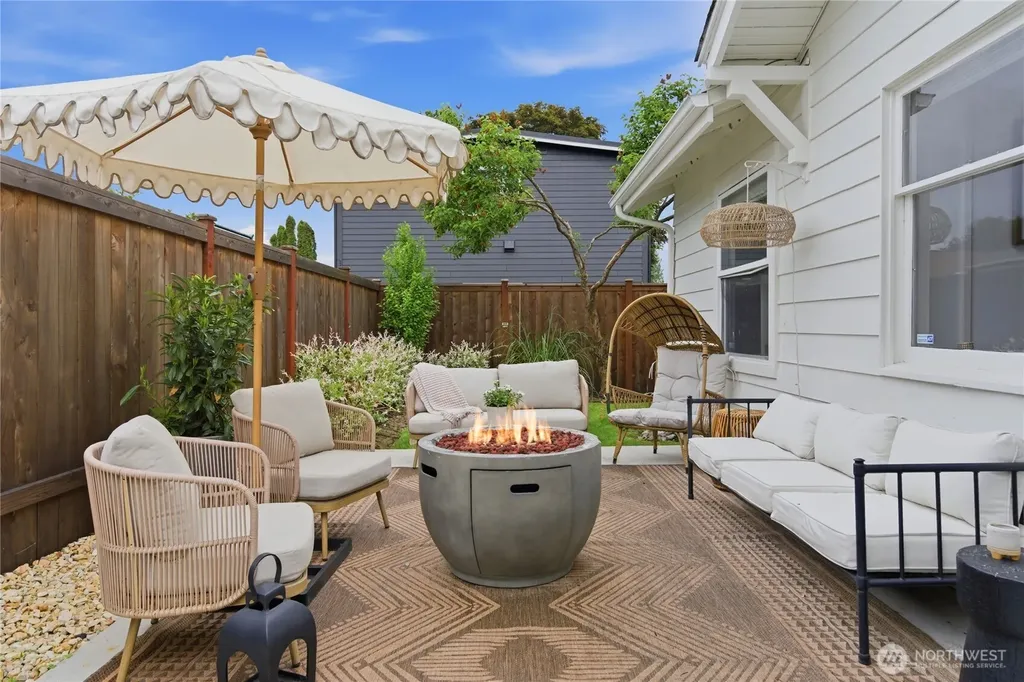 1059 Lafromboise Street Enumclaw WA 98022