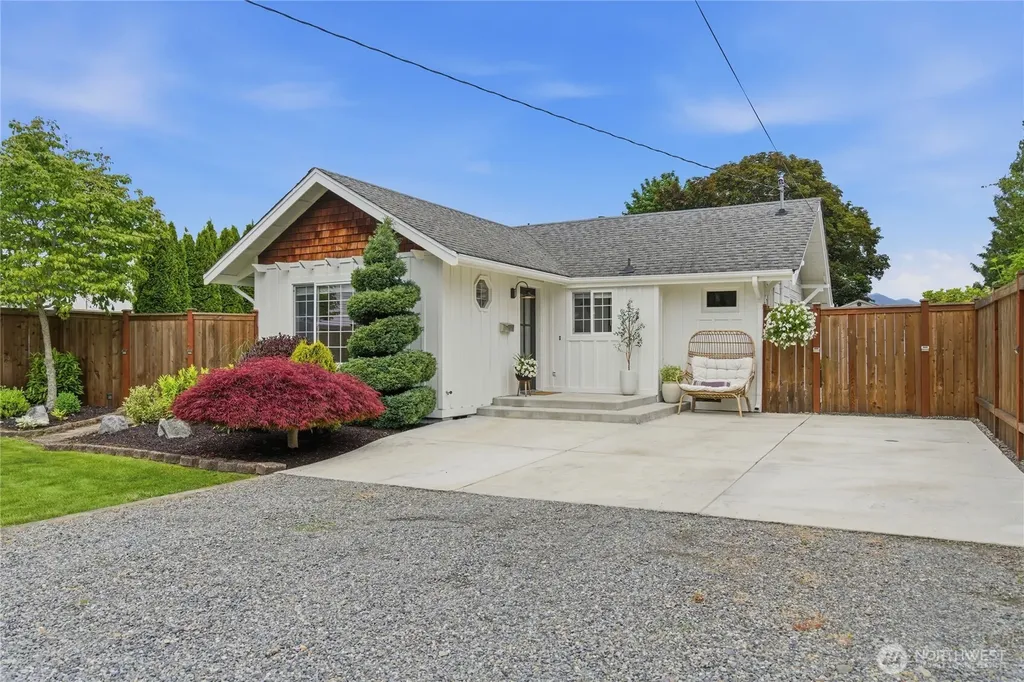 1059 Lafromboise Street Enumclaw WA 98022