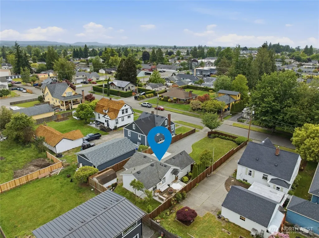 1059 Lafromboise Street Enumclaw WA 98022