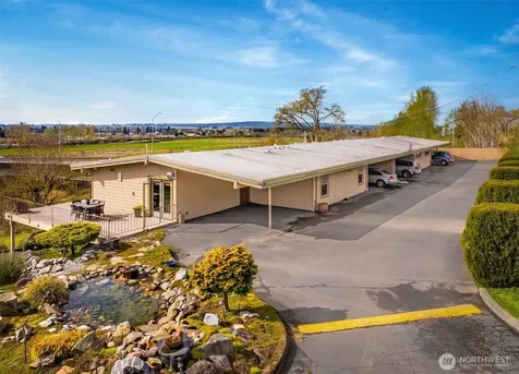 2004 Valley View Drive Lake Stevens WA 98258