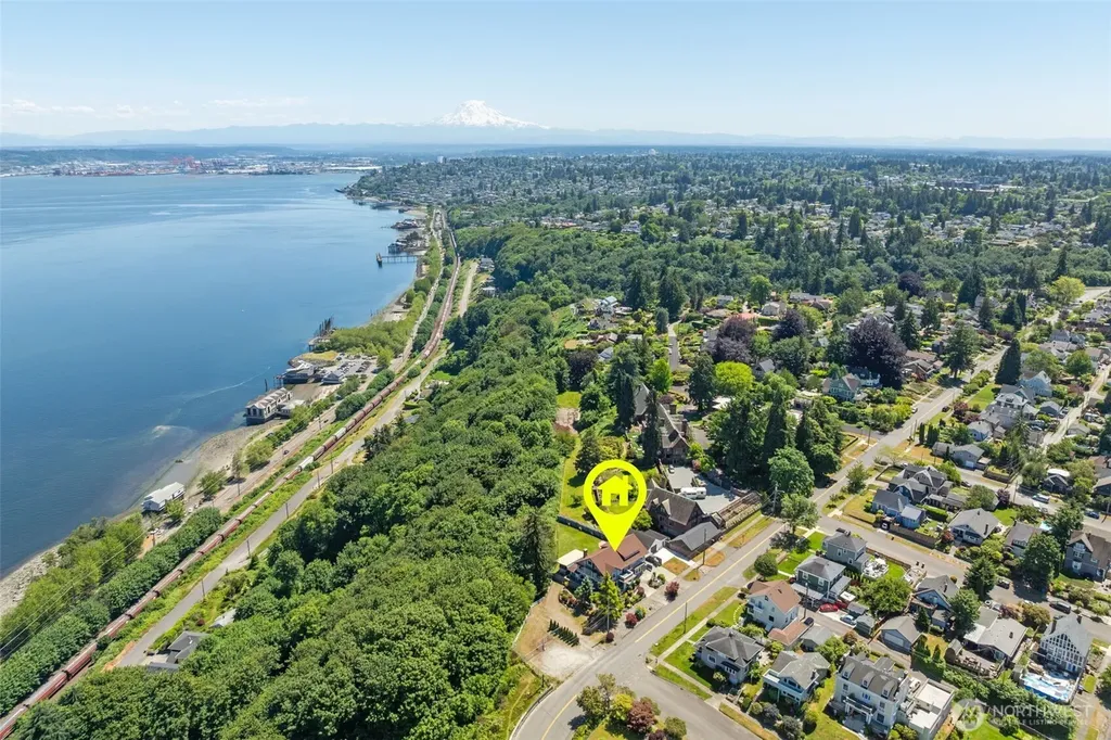 4415 N Stevens Tacoma WA 98407