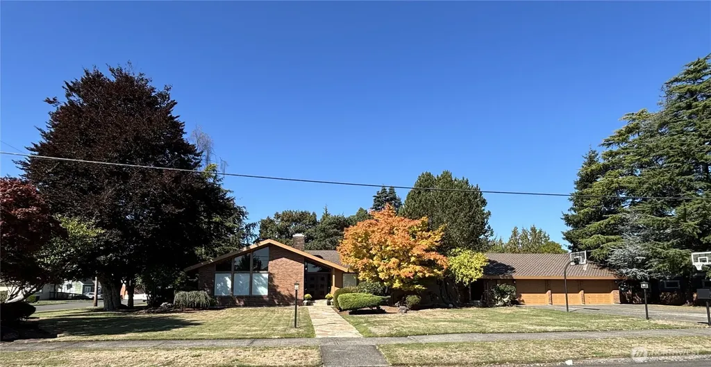 720 1st Street Hoquiam WA 98550