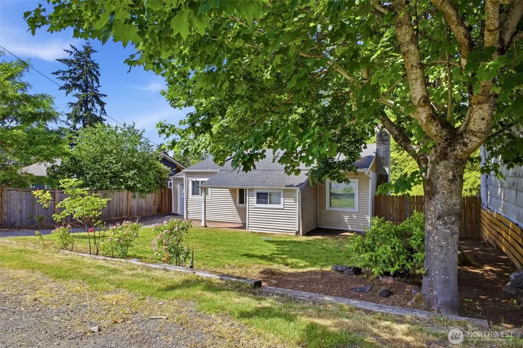 5524 S Leo Street Seattle WA 98178