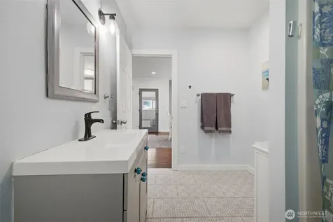 5524 S Leo Street Seattle WA 98178