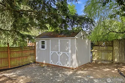5524 S Leo Street Seattle WA 98178