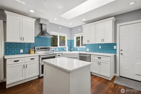 5524 S Leo Street Seattle WA 98178