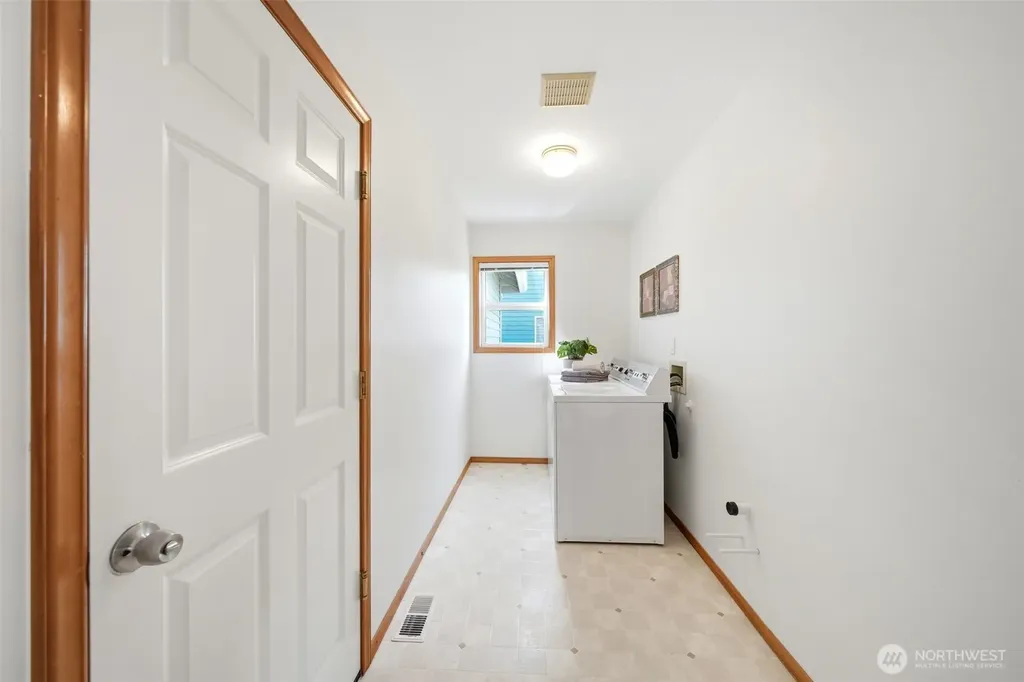 18016 27th Drive SE Bothell WA 98012