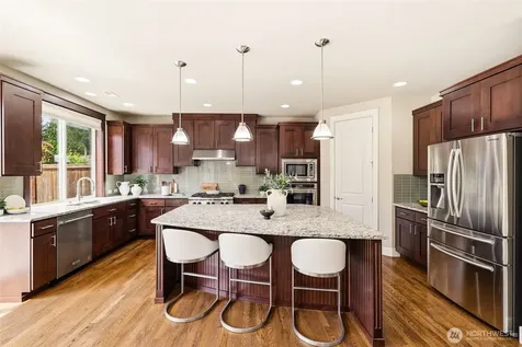 21223 NE 9th Place Sammamish WA 98074
