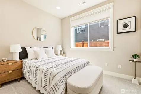 21223 NE 9th Place Sammamish WA 98074