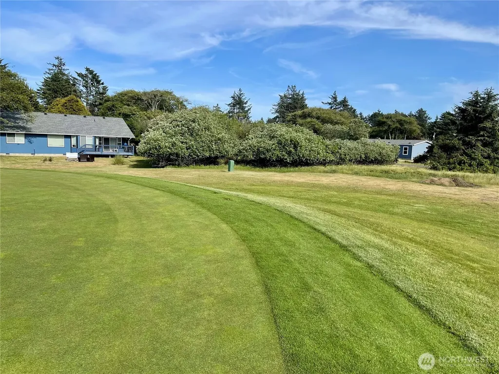 301 Octopus Avenue NE Ocean Shores WA 98569
