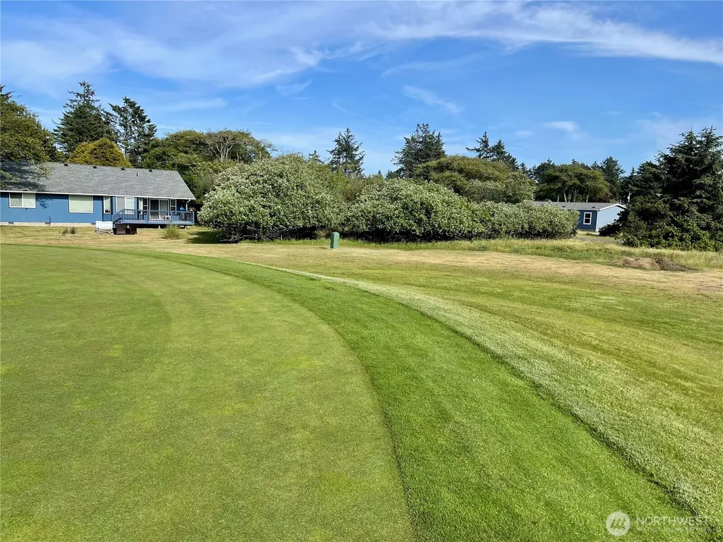 301 Octopus Avenue NE Ocean Shores WA 98569