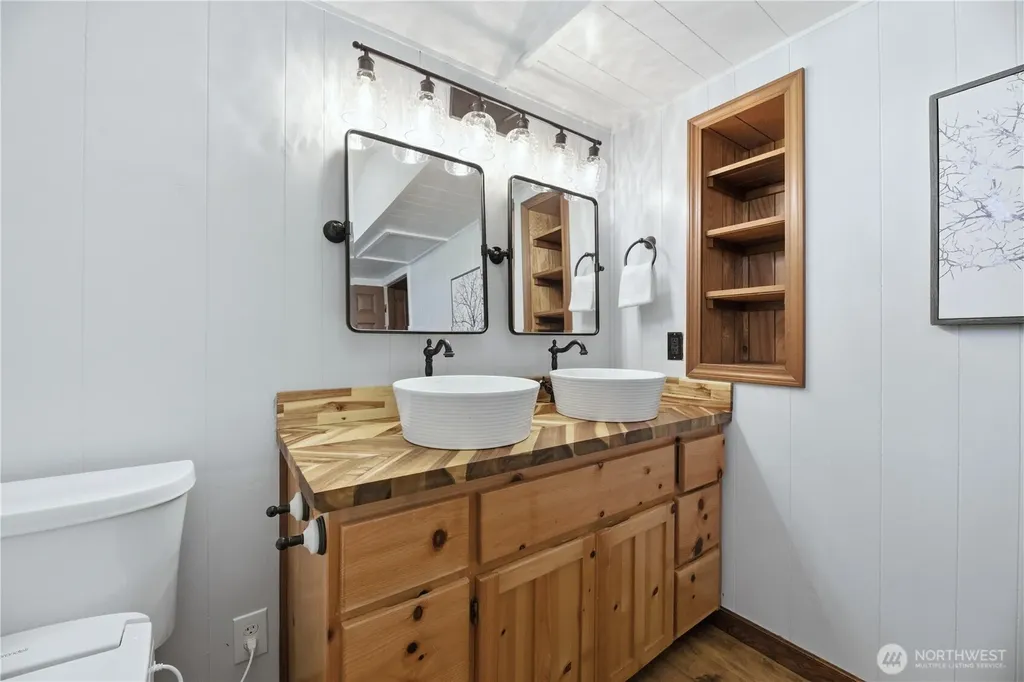 13013 224th Street E Graham WA 98338