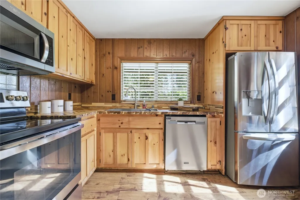 13013 224th Street E Graham WA 98338