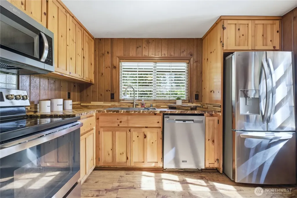 13013 224th Street E Graham WA 98338