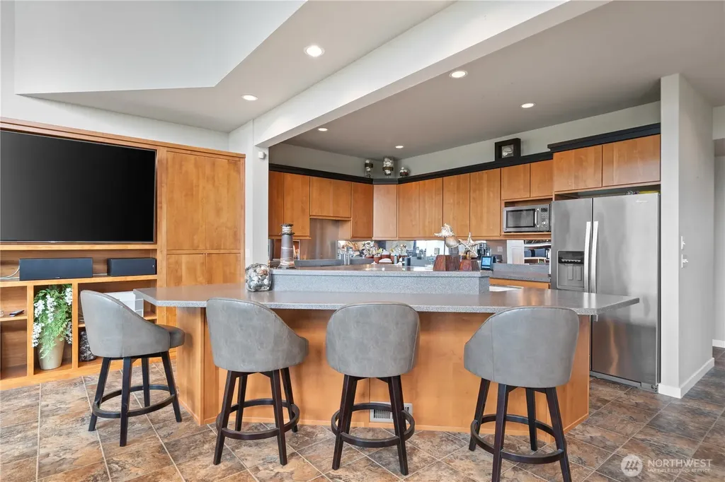 8668 NE Point No Point Road Hansville WA 98340