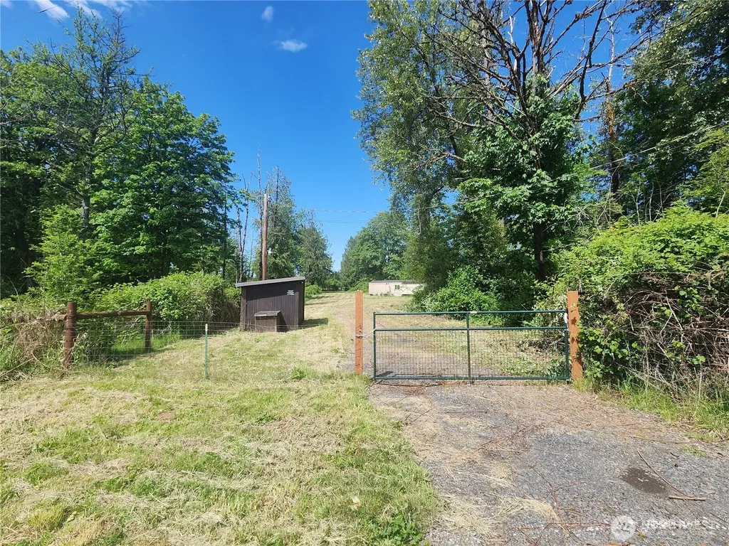 3758 Centralia Alpha Onalaska WA 98570