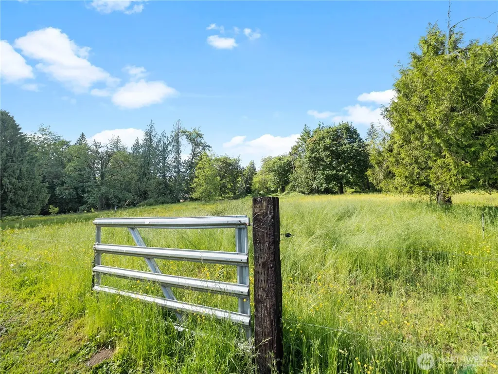 22430 SE 392nd Street Enumclaw WA 98022