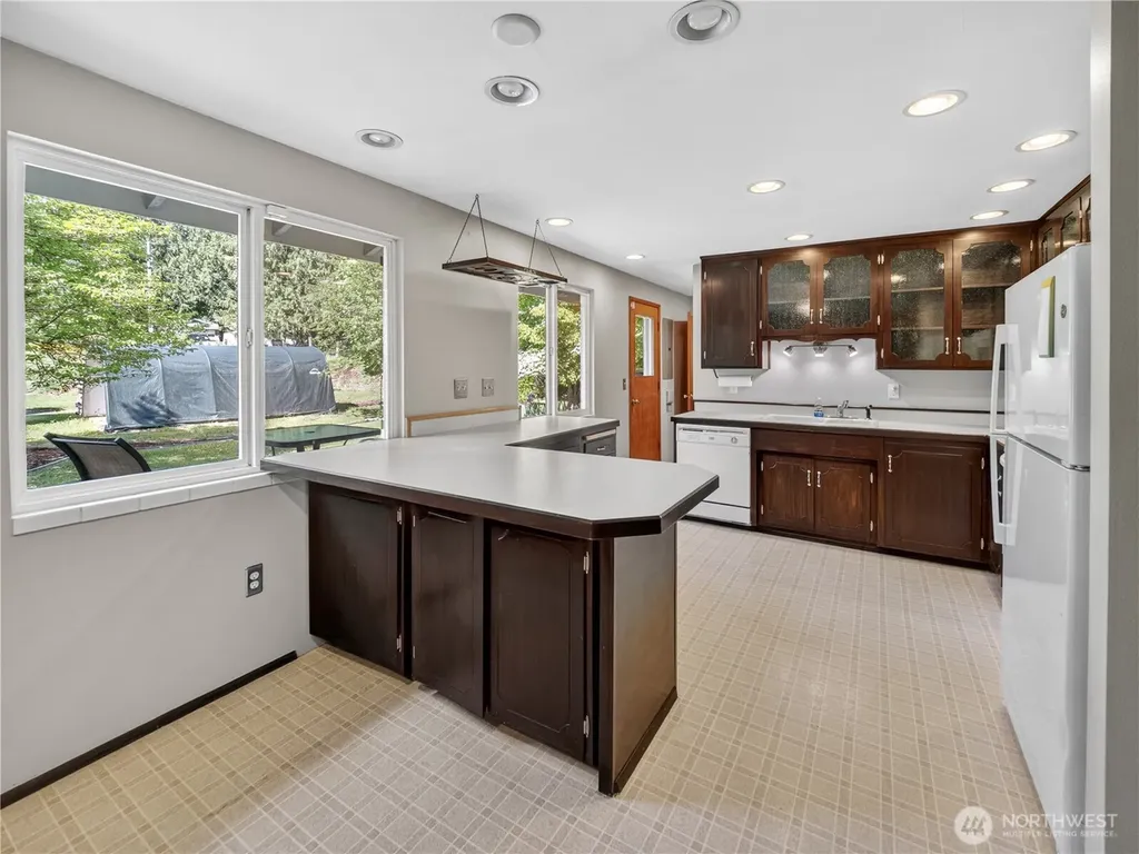 22430 SE 392nd Street Enumclaw WA 98022
