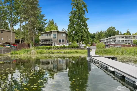 4050 W Lake Sammamish Pkwy NE Redmond WA 98052