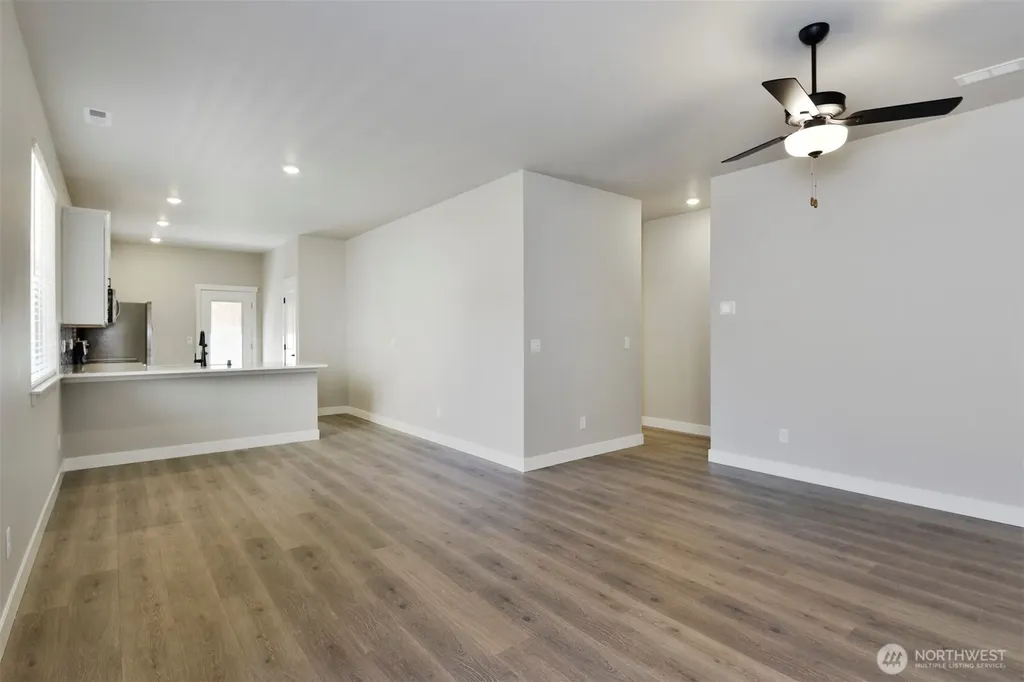 5902 NW Rhino Way Silverdale WA 98312