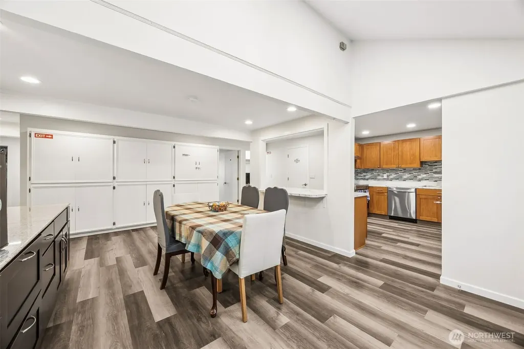 6425 Nyanza Park Drive SW Lakewood WA 98499