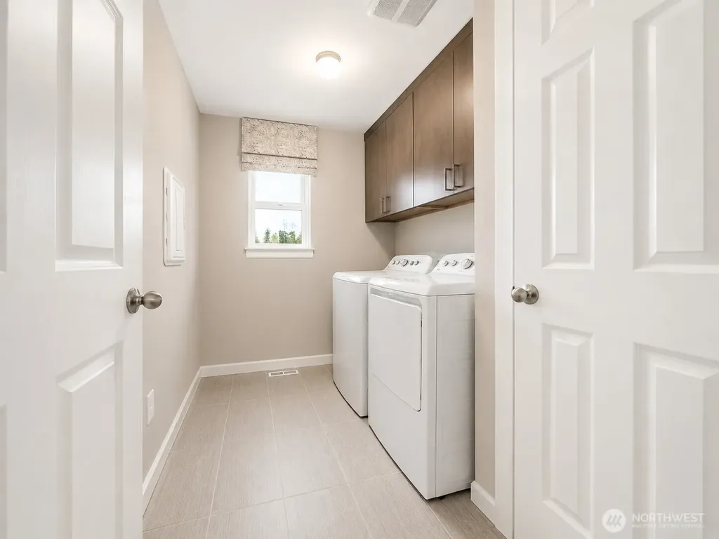 6413 Seaglass Avenue SE Port Orchard WA 98367