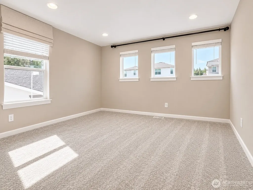 6413 Seaglass Avenue SE Port Orchard WA 98367