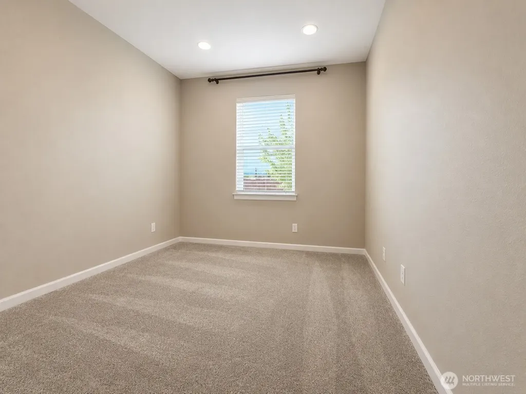 6413 Seaglass Avenue SE Port Orchard WA 98367