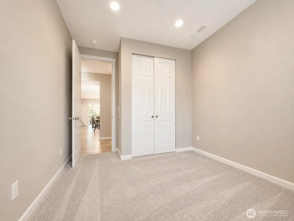 6413 Seaglass Avenue SE Port Orchard WA 98367
