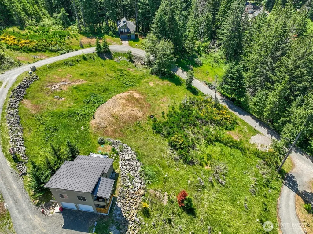 113 Hellem Drive Packwood WA 98361