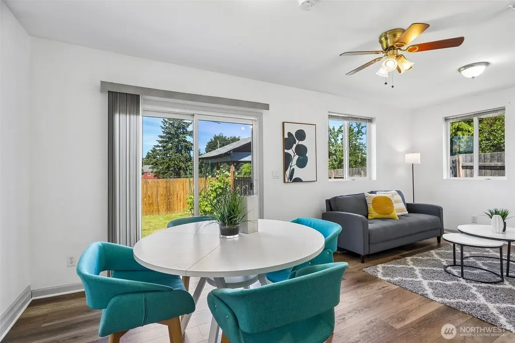 10615 1st Avenue S Seattle WA 98168