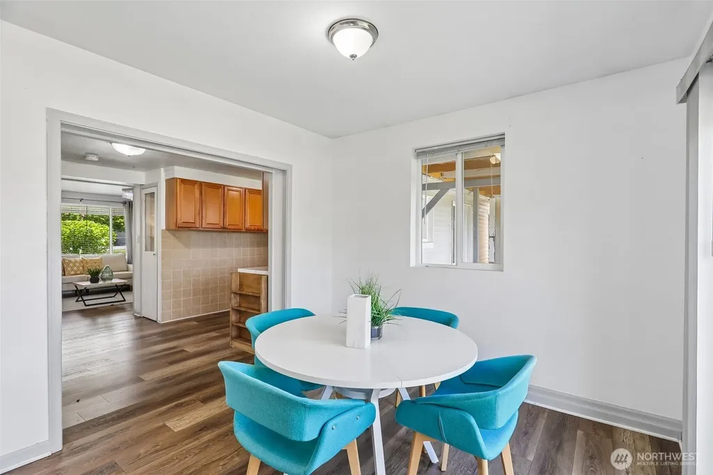 10615 1st Avenue S Seattle WA 98168