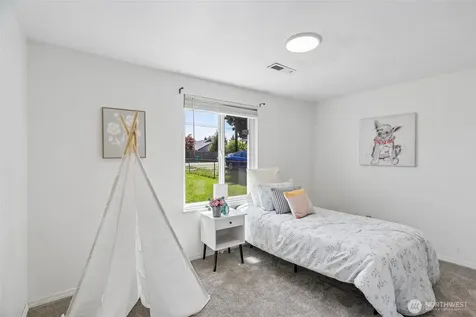 10615 1st Avenue S Seattle WA 98168