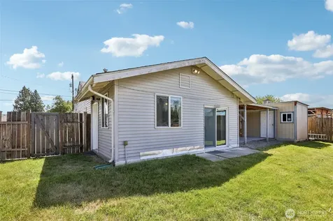 10615 1st Avenue S Seattle WA 98168