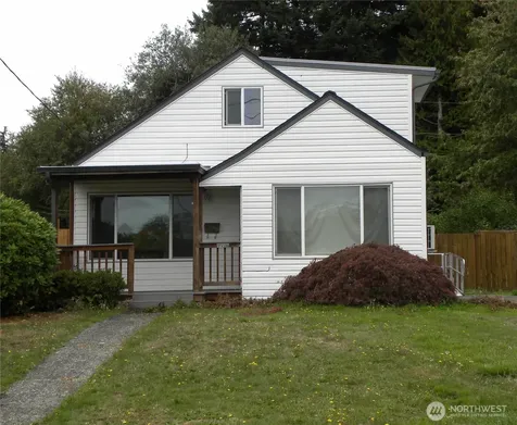 5414 Mcdacer Avenue Tacoma WA 98404