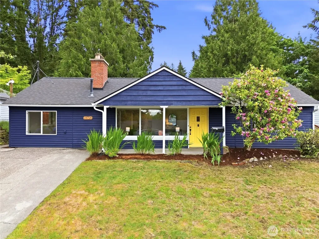 14716 22nd Avenue NE Shoreline WA 98155