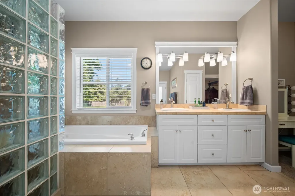 7711 Countrywood Drive SE Olympia WA 98501