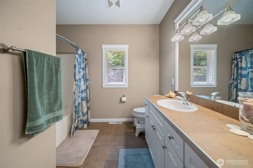 7711 Countrywood Drive SE Olympia WA 98501