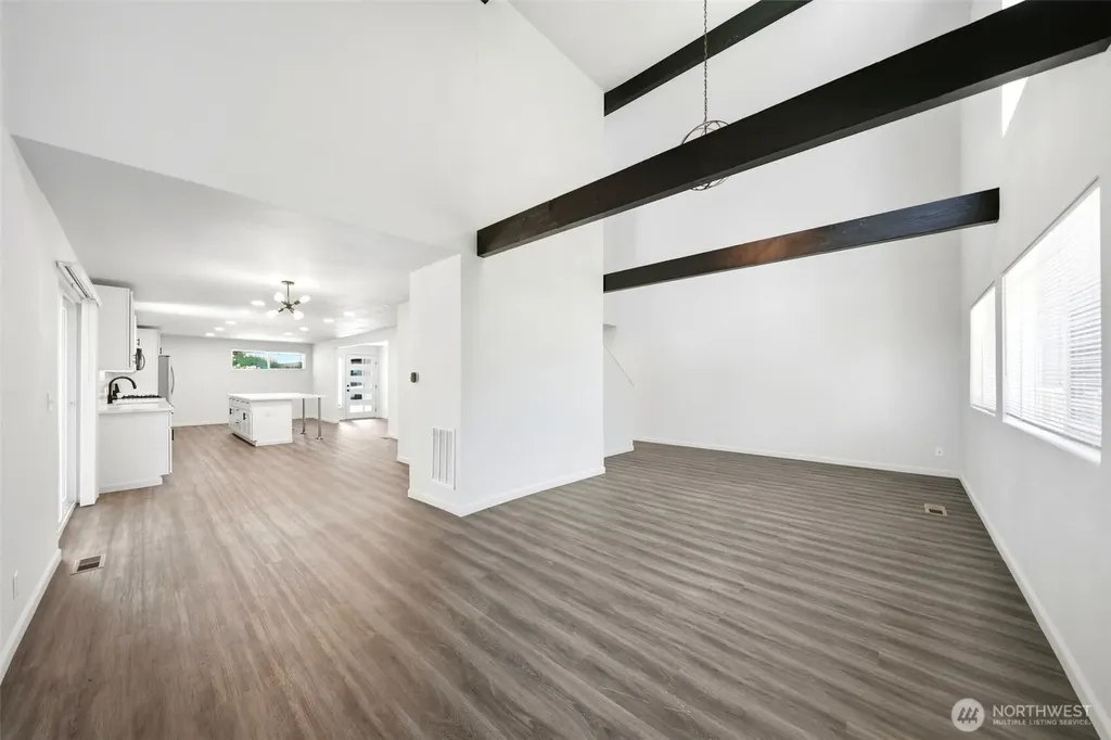 30811 26th Avenue SW Federal Way WA 98023